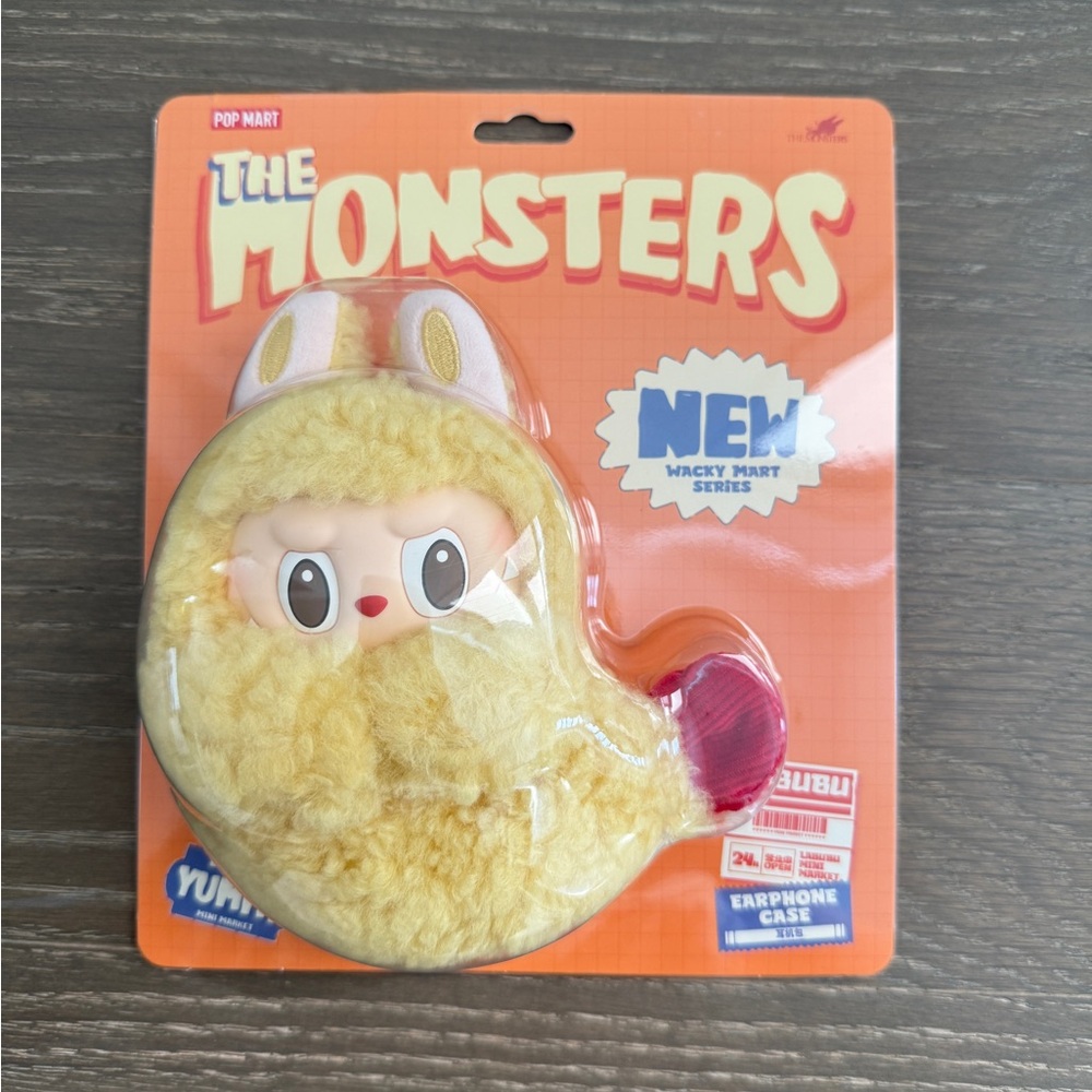Labubu Shrimp Earphone Case